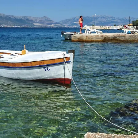 Holiday home Lovely In Arbanija With Wi-fi Trogir